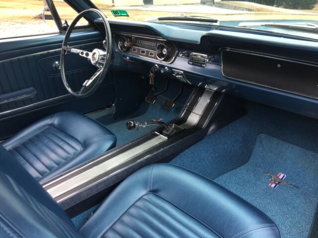 1965 Blue Ford Mustang