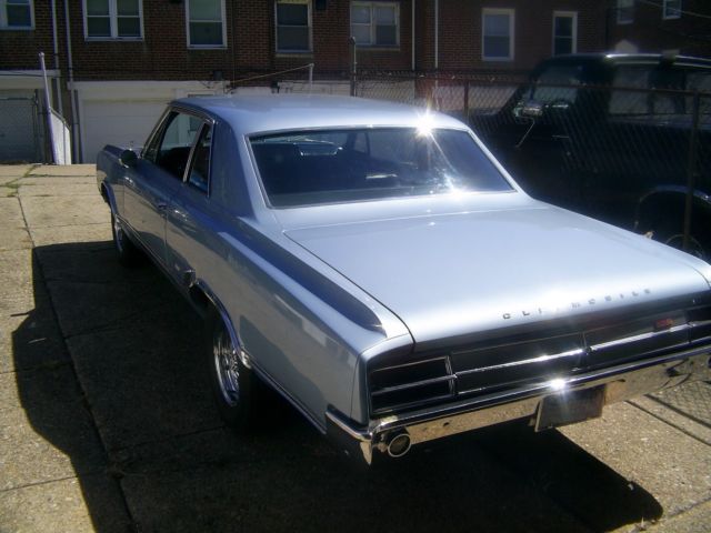 1965 Blue Oldsmobile 442