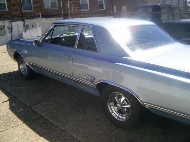 1965 Blue Oldsmobile 442