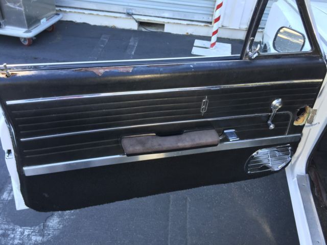 1965 White Oldsmobile Cutlass Coupe