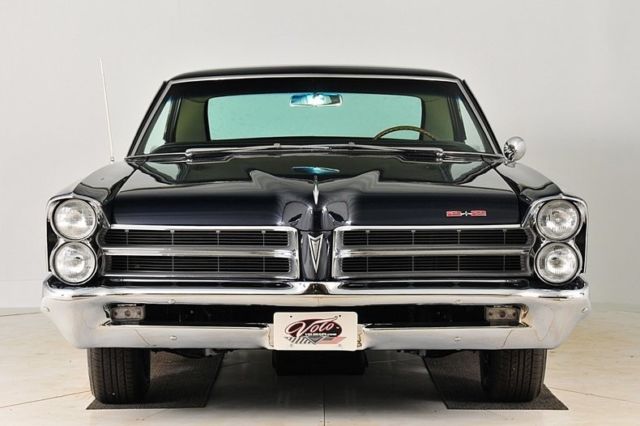 1965 Blue Pontiac 2+2 Hardtop