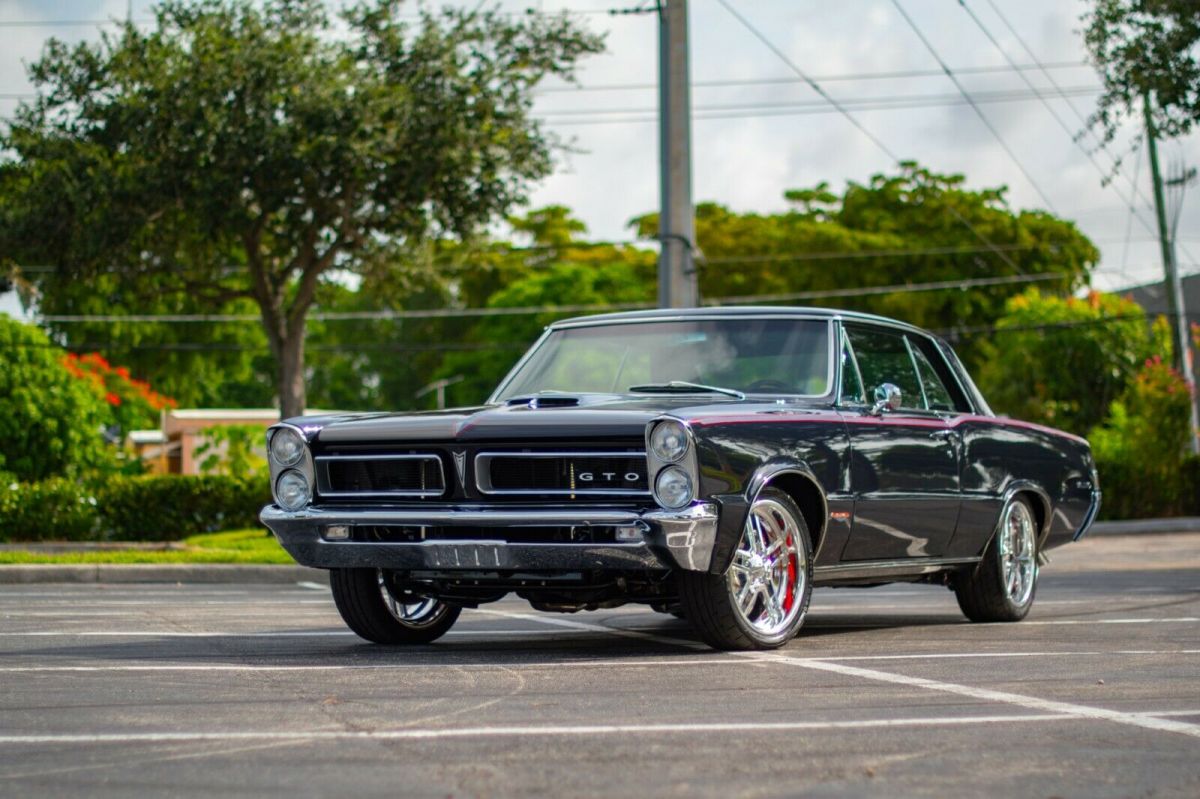 1965 Reef Turquoise Pontiac GTO Coupe