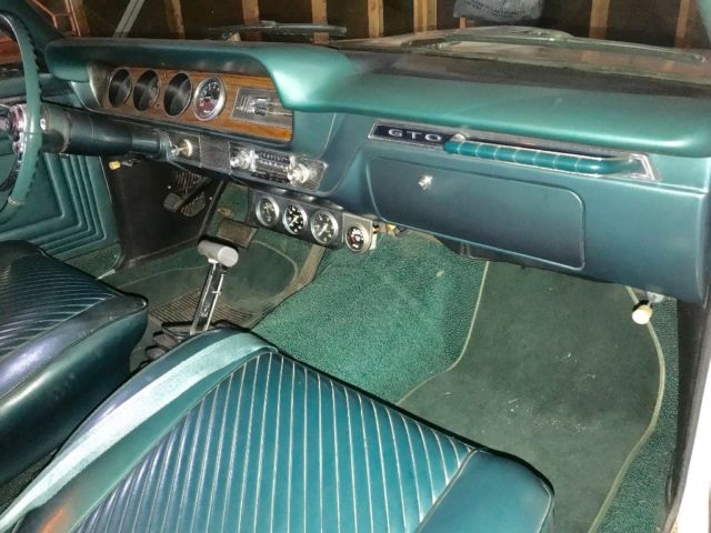 1965 White (originally Teal Turquoise) Pontiac GTO