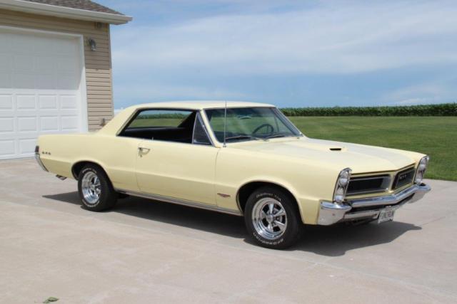 1965 MKayfair Maize Pontiac GTO Coupe