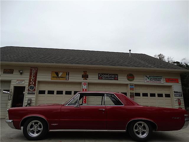 1965 Burgundy Pontiac GTO HARDTOP