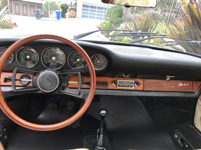 1965 Irish green 6606 Porsche 911 Coupe