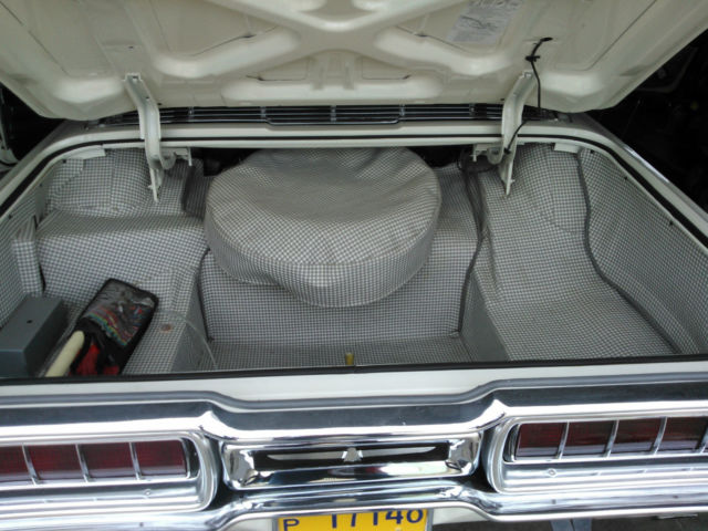 1965 Gray Ford Thunderbird Coupe