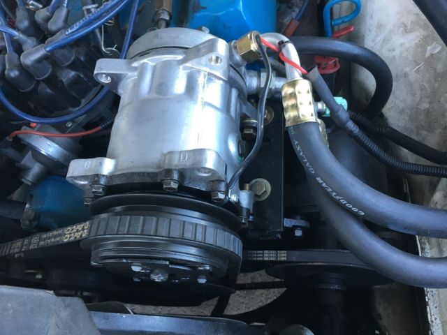 1965 White Ford Thunderbird Coupe