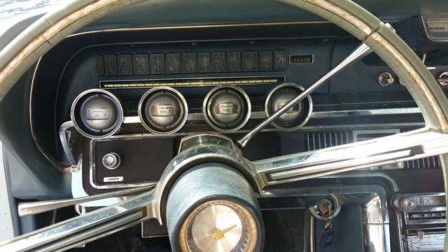 1965 Ford Thunderbird