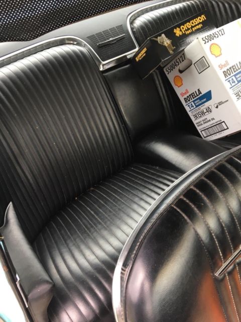 1965 Blue Ford Thunderbird Coupe