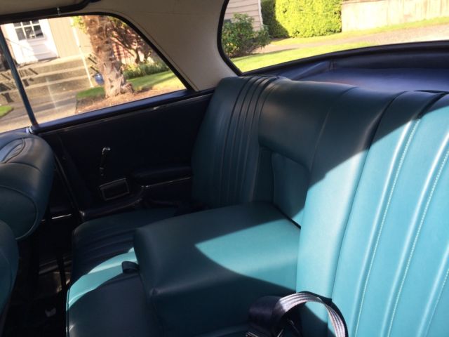 1965 blue Mercedes-Benz 300-Series Coupe