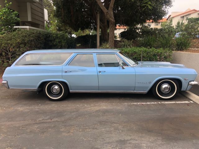 1965 Chevrolet Impala Wagon