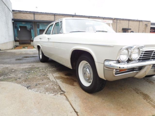1965 White Ford CUSTOM Coupe