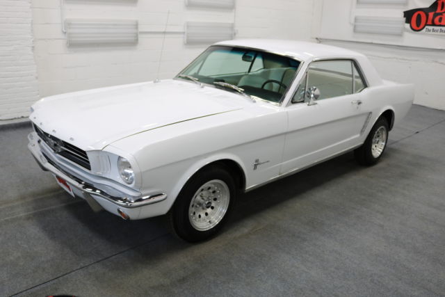 1965 White Ford Mustang Coupe