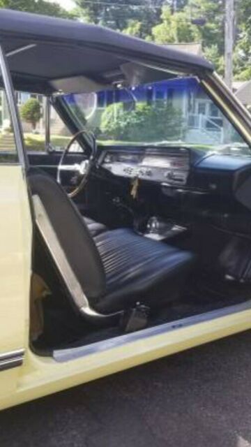 1965 Yellow Oldsmobile 442 Convertible