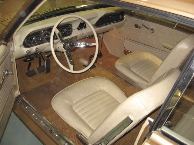 1966 Bronz Ford Mustang Coupe