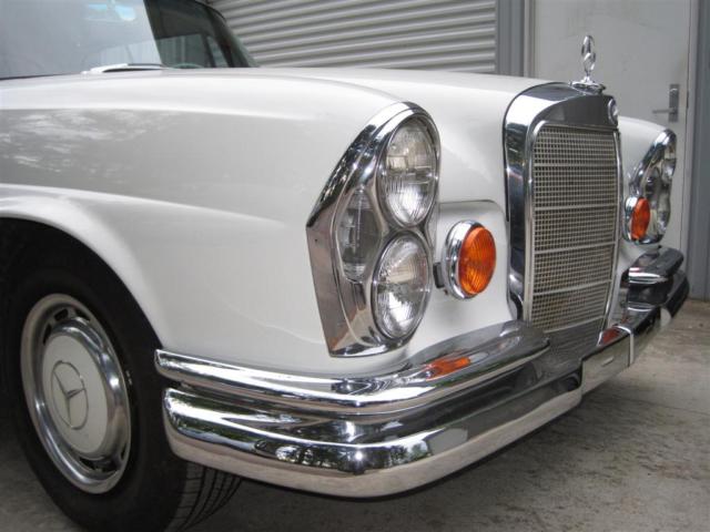 1966 Black 050 Mercedes-Benz 200-Series Coupe