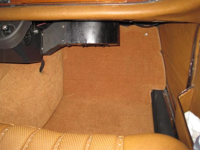 1966 Black 050 Mercedes-Benz 200-Series Coupe