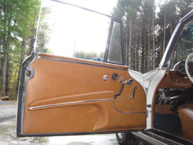 1966 Black 050 Mercedes-Benz 200-Series Coupe