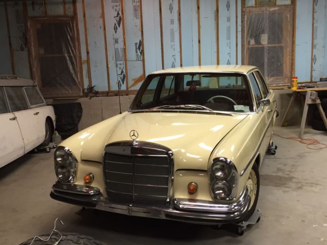1966 Beige Mercedes-Benz Other Sedan