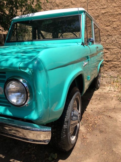 1966 Caribbean Turquoise Ford Bronco