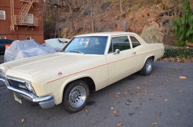 1966 Chevrolet Biscayne