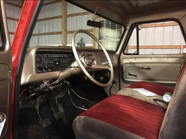 1966 Red Chevrolet C-10