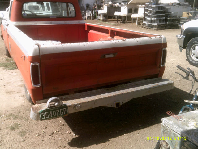 1966 Red & White Ford F-100