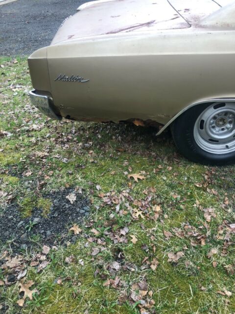 1966 Gold Chevrolet Chevelle Coupe