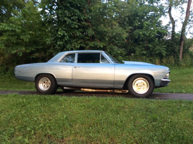 1966 Blue Chevrolet Chevelle Coupe