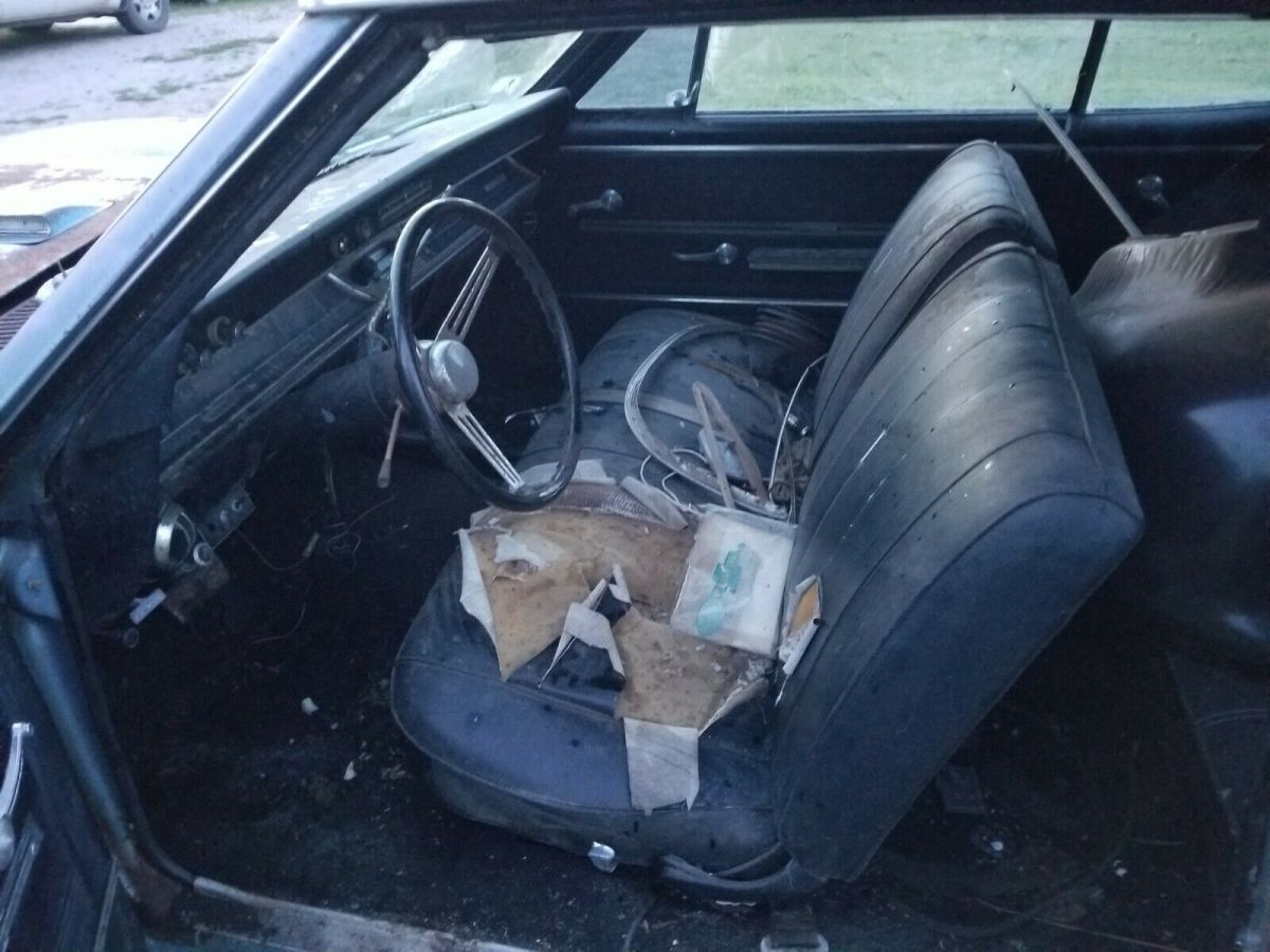 1966 Blue Chevrolet Chevelle Coupe