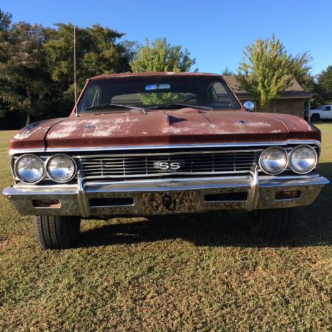 1966 Maroon Chevrolet Chevelle Coupe