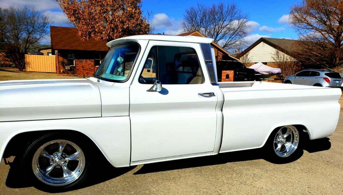 1966 White Chevrolet C-10 Fleetside