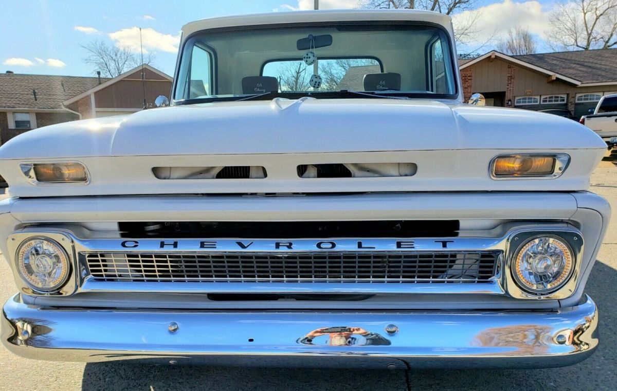 1966 White Chevrolet C-10 Fleetside