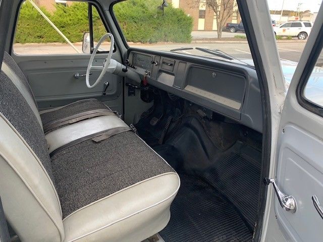 1966 White Chevrolet C-10 Truck