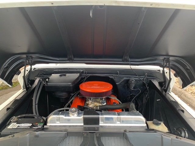 1966 White Chevrolet C-10 Truck