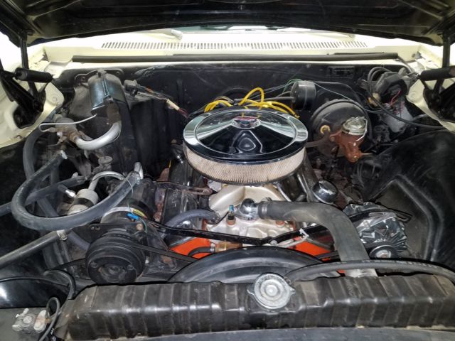 1966 sunfire yellow Chevrolet Caprice Coupe