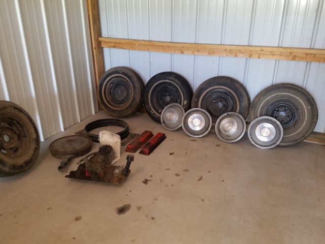 1966 sunfire yellow Chevrolet Caprice Coupe