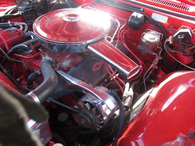 1966 Red Chevrolet Capriceold 2 DOOR
