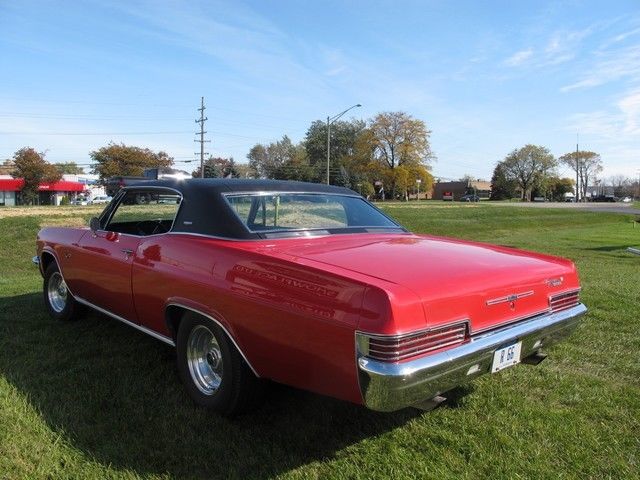 1966 Red Chevrolet Capriceold 2 DOOR