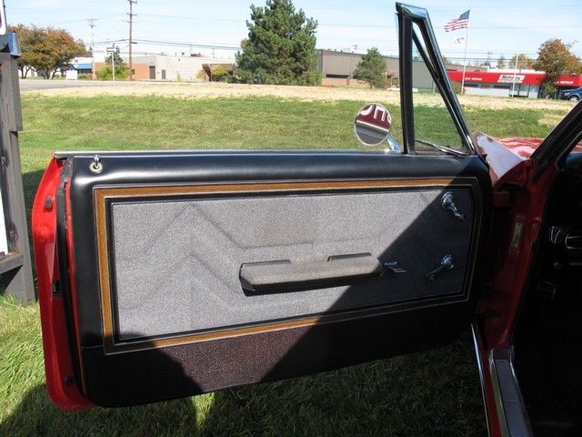 1966 Red Chevrolet Capriceold 2 DOOR