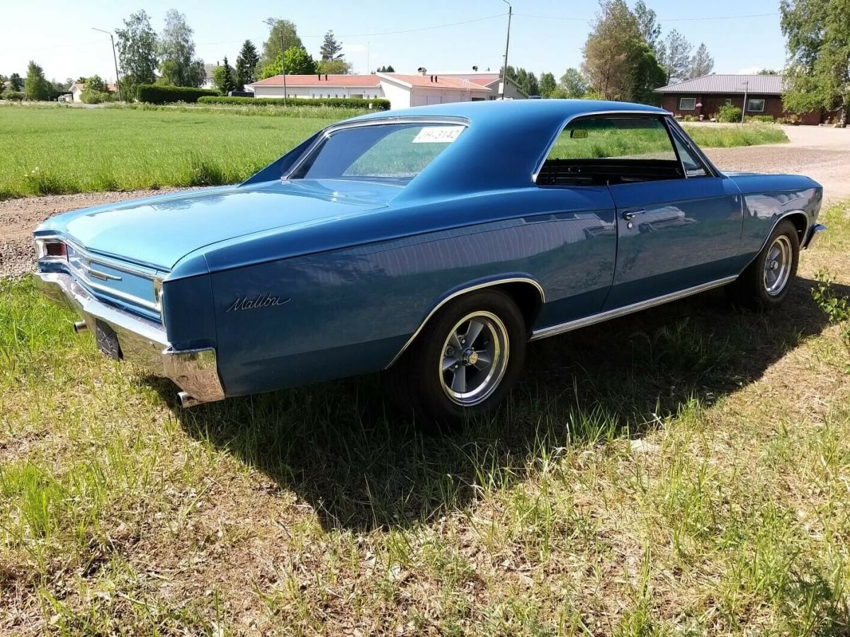 1966 Blue Chevrolet Chevelle Coupe