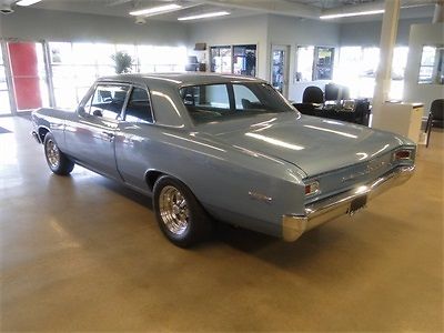 1966 Blue Chevrolet Chevelle Coupe