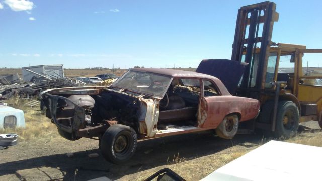 1966 white Chevrolet Chevelle Coupe