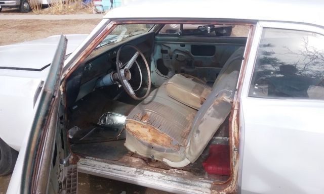 1966 white Chevrolet Chevelle Coupe