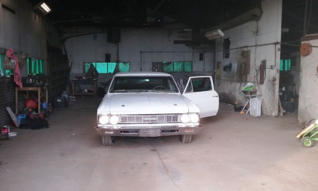 1966 white Chevrolet Chevelle Coupe