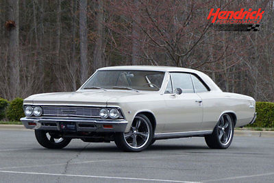 1966 Beige Chevrolet Chevelle