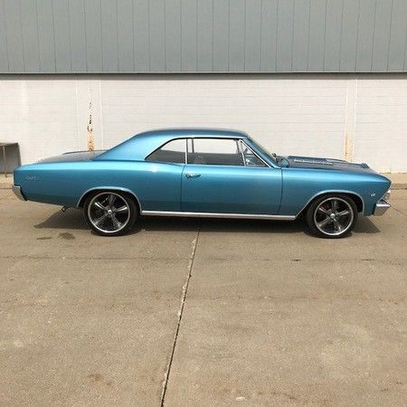 1966 Blue Chevrolet Chevelle Coupe