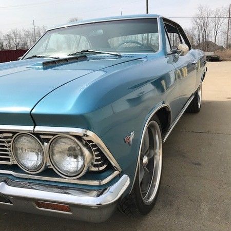 1966 Blue Chevrolet Chevelle Coupe
