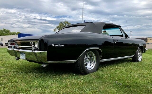 1966 Black Chevrolet Chevelle 2 DOOR